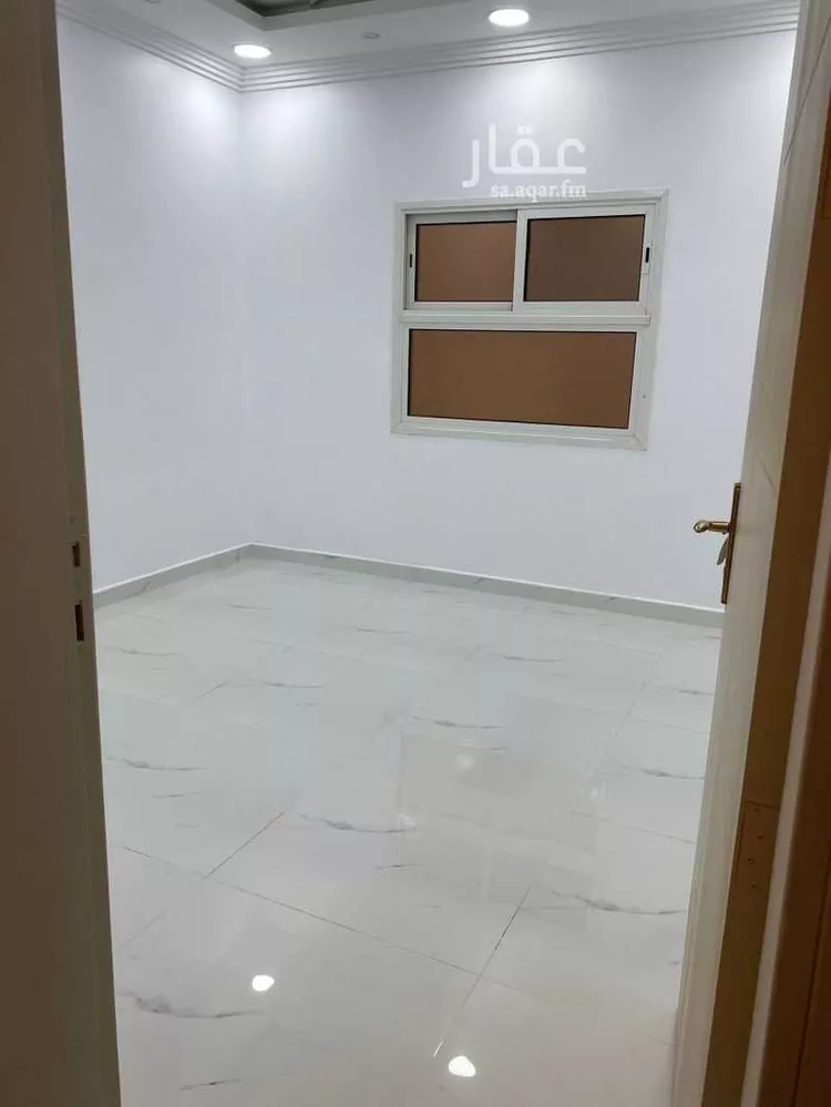شقة للإيجار في شارع شارع فاطمة بنت أبي طالب (رضي الله عنها), حي السنيدية, مدينة الاحساء, المنطقة الشرقية صورة 2