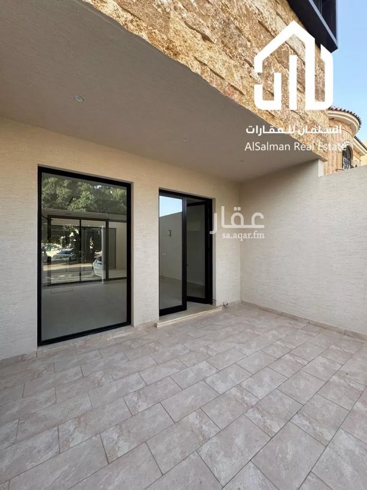 دور للبيع في شارع المجرا, حي الوادي, مدينة الرياض, منطقة الرياض 11