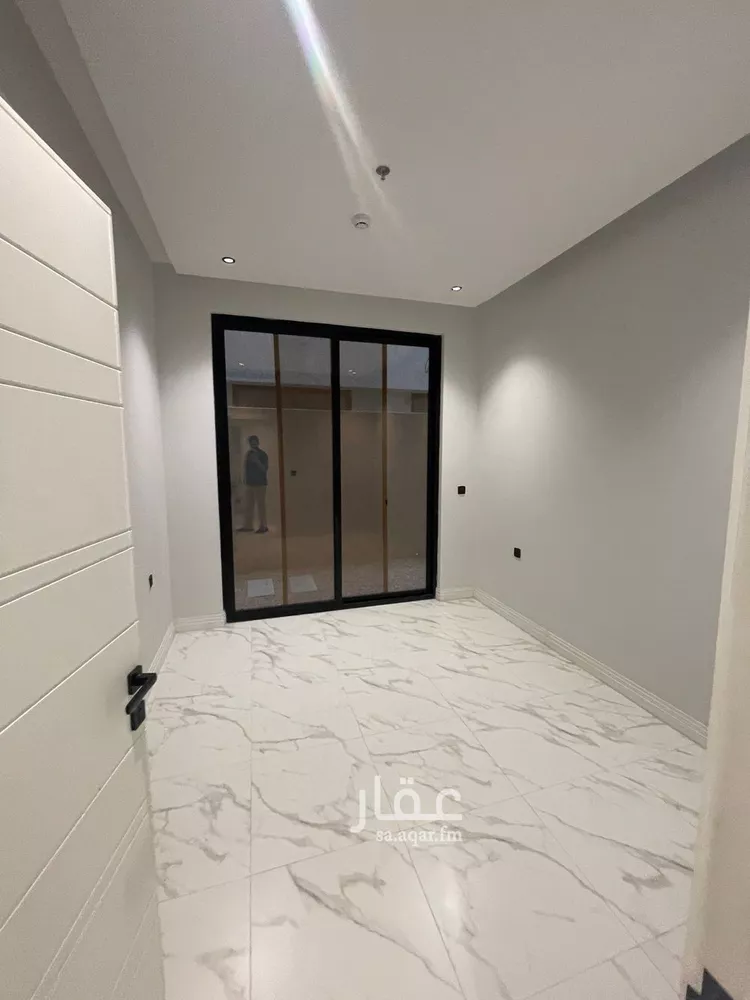 شقة للإيجار في شارع محمد بن عبدالعزيز الدغيثر, حي الملقا, مدينة الرياض, منطقة الرياض صورة 4
