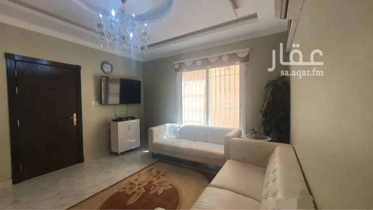 فيلا للبيع في شارع عمر المالكي, حي عكاظ, مدينة الرياض, منطقة الرياض صورة 5