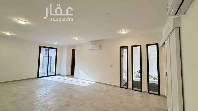 فيلا للإيجار في شارع حسان بن قيس, حي النرجس, مدينة الرياض, منطقة الرياض صورة 3