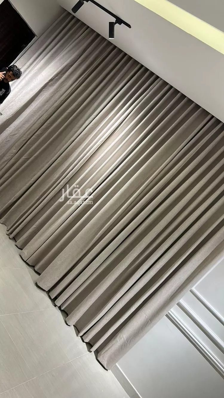 فيلا للبيع في شارع خويلد بن مرة, حي طيبة, مدينة الدمام, المنطقة الشرقية صورة 4