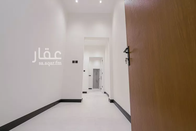 فيلا للبيع في شارع الاعتماد, حي الأمواج, مدينة الخبر, المنطقة الشرقية صورة 4