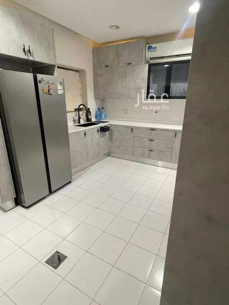 فيلا للبيع في شارع خالد بن قيس السهمي, حي طيبة, مدينة الدمام, المنطقة الشرقية