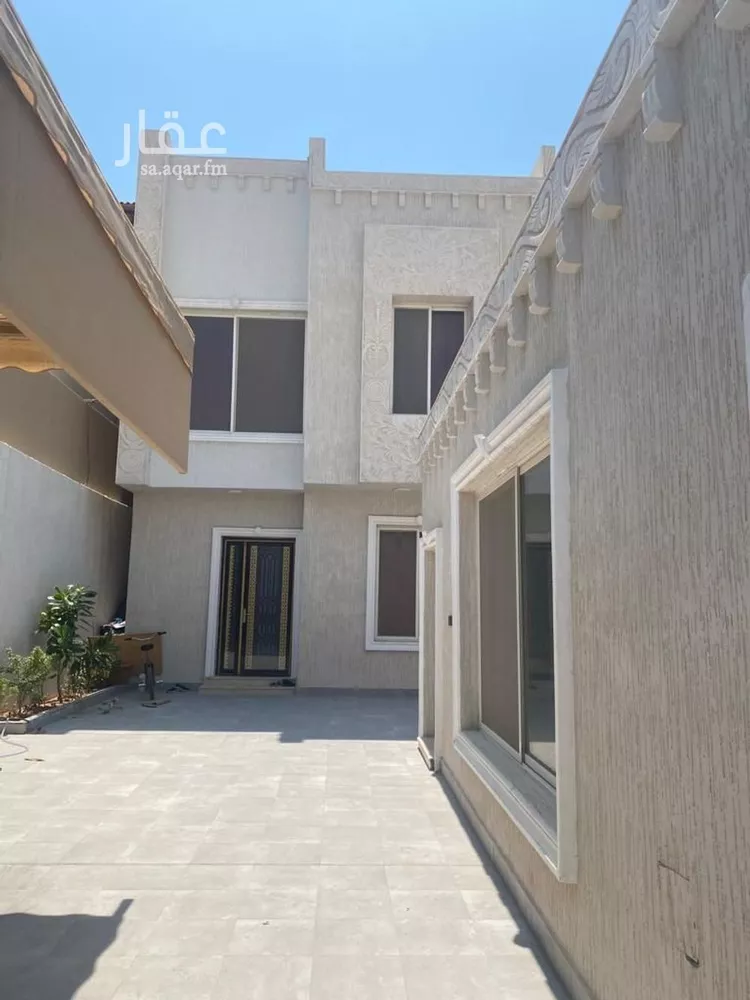 فيلا للبيع في شارع ابها, حي الصواري, مدينة الخبر, المنطقة الشرقية 10