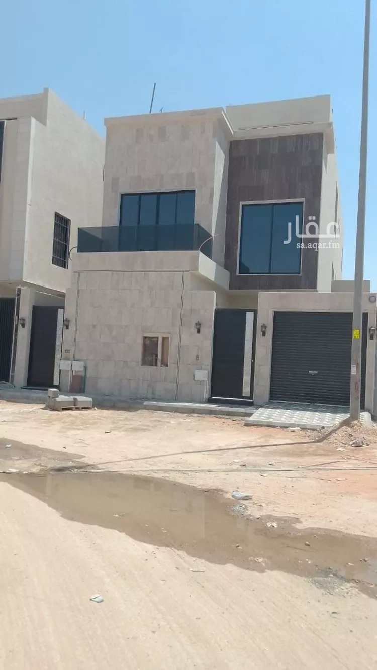 دور للبيع في شارع شارع, حي الجنادرية, مدينة الرياض, منطقة الرياض صورة 2