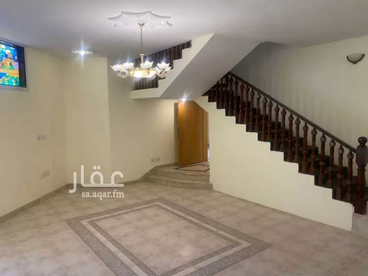 فيلا للبيع في شارع كعب بن بن مالك, حي الدانة الشمالية, مدينة الظهران, المنطقة الشرقية 6