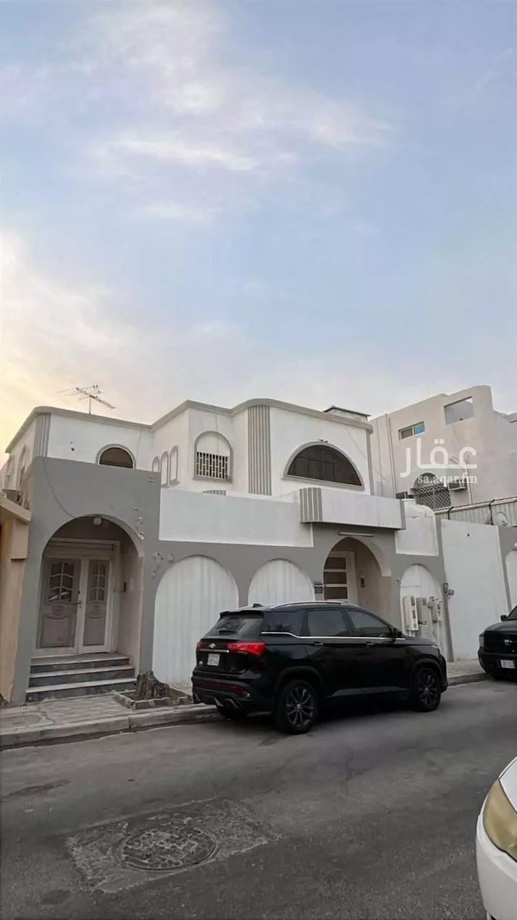 فيلا للبيع في شارع الاثير, حي العقربية, مدينة الخبر, المنطقة الشرقية