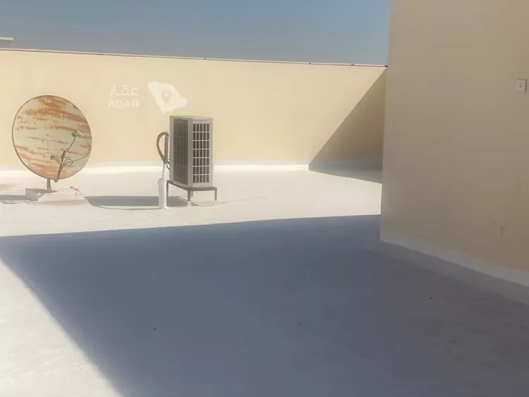 فيلا للبيع في شارع كعب بن بن مالك, حي الدانة الشمالية, مدينة الظهران, المنطقة الشرقية 8