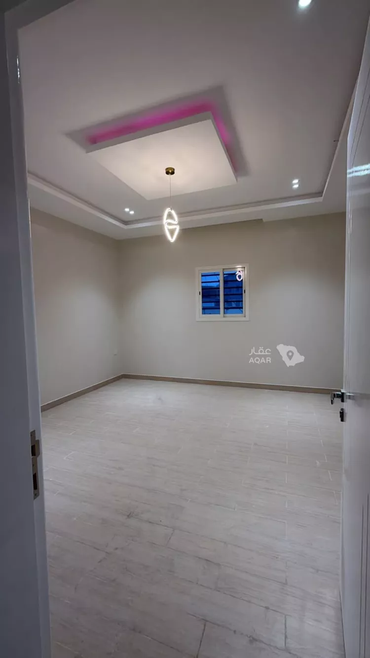 فيلا للبيع في شارع زيد بن الخطاب, حي السلام, مدينة بلسمر, منطقة عسير صورة 5
