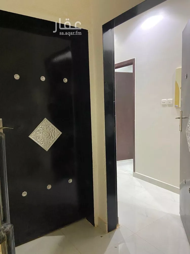 شقة للإيجار في شارع عبدالملك بن عمر بن عبدالعزيز, حي الرمال, مدينة الرياض, منطقة الرياض صورة 3