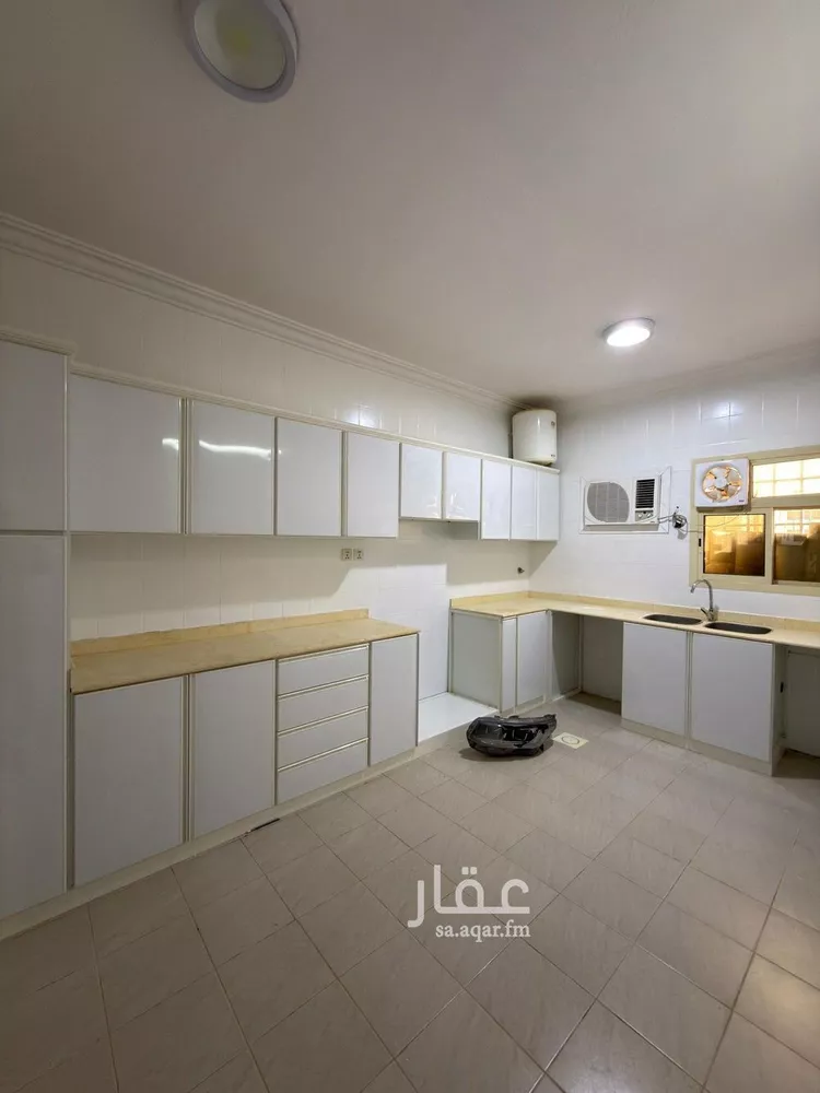 شقة للإيجار في شارع المنصوريه, حي ظهرة لبن, مدينة الرياض, منطقة الرياض