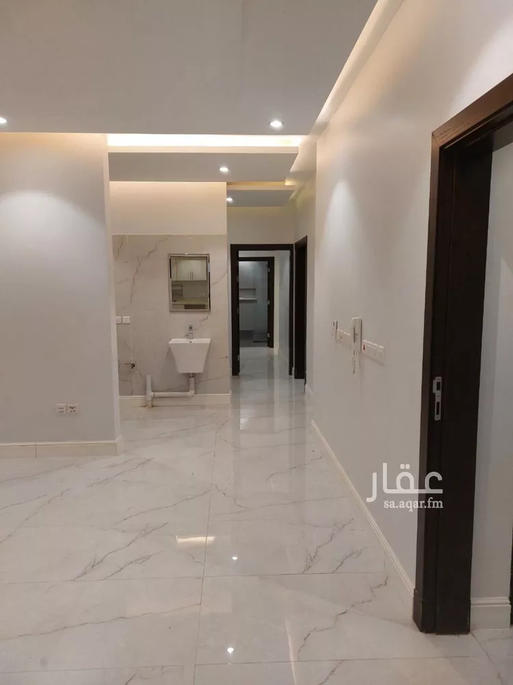 شقة للإيجار في شارع رقم 215, حي الملقا, مدينة الرياض, منطقة الرياض صورة 3