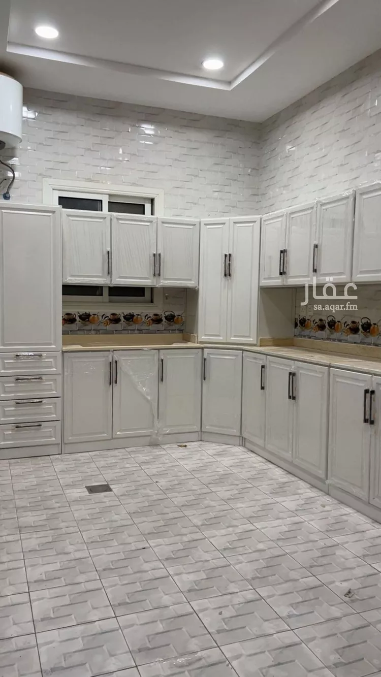 شقة للإيجار في شارع أحمد بن محمد البصري, حي العارض, مدينة الرياض, منطقة الرياض صورة 2