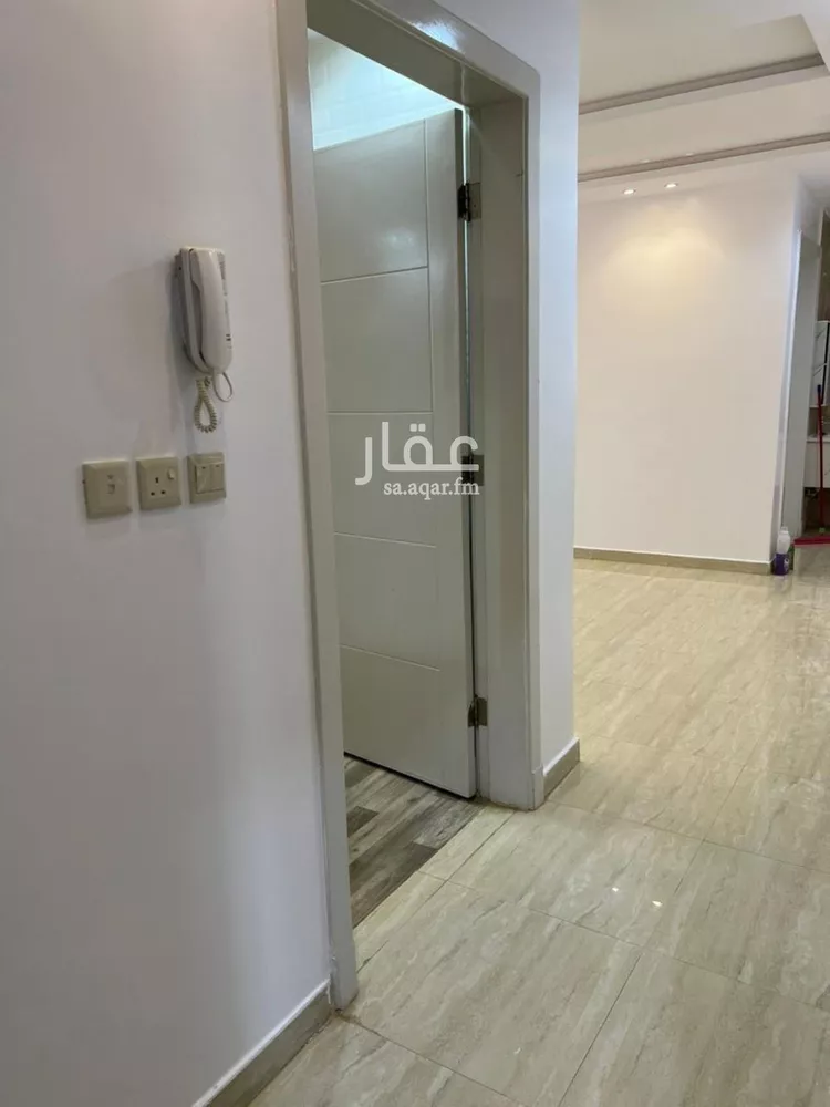 شقة للإيجار في شارع دمنهور, حي عكاظ, مدينة الرياض, منطقة الرياض