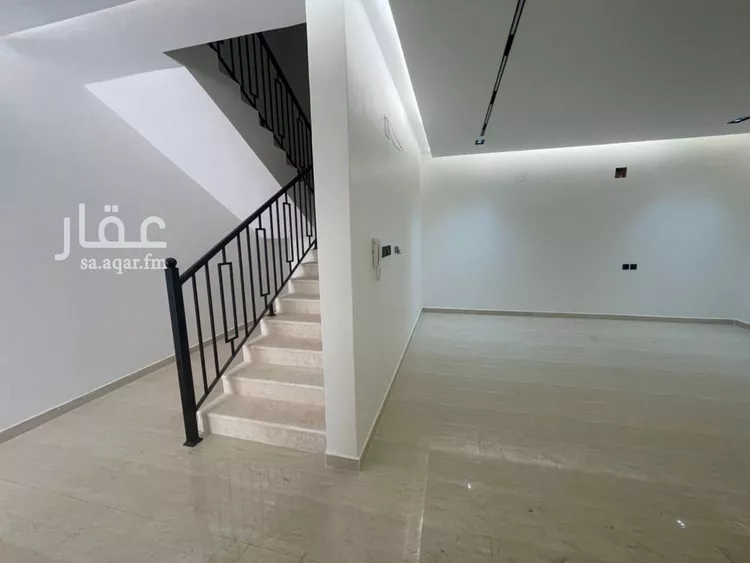 فيلا للإيجار في شارع محمد بن عبدالعزيز بن مانع, حي بدر, مدينة الرياض, منطقة الرياض
