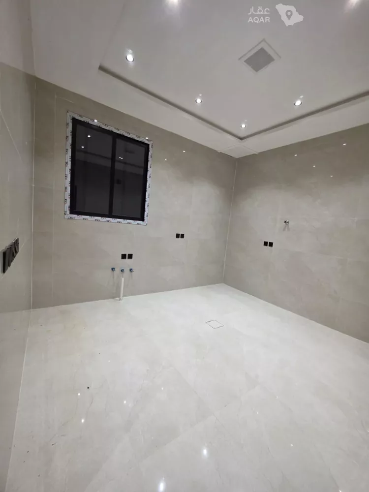 Floor for Rent in Riyadh Sultanah 3