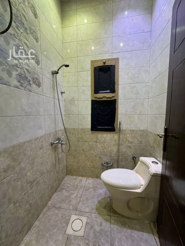 شقة للإيجار في شارع الجميل ابن حاتم, حي ظهرة لبن, مدينة الرياض, منطقة الرياض