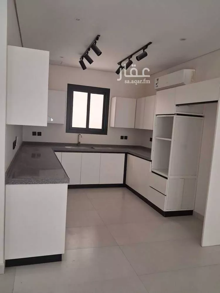 Complex for rent in Riyadh Al Wadi 12
