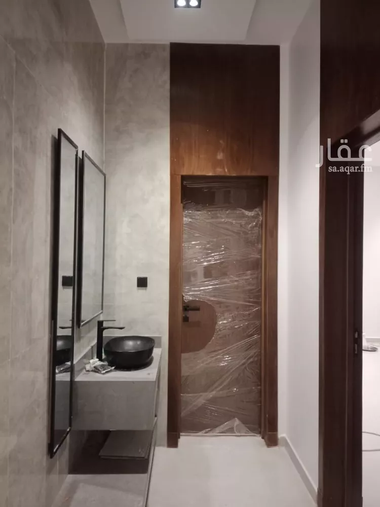 دور للبيع في شارع عبدالواحد السلمي, حي طويق, مدينة الرياض, منطقة الرياض صورة 4