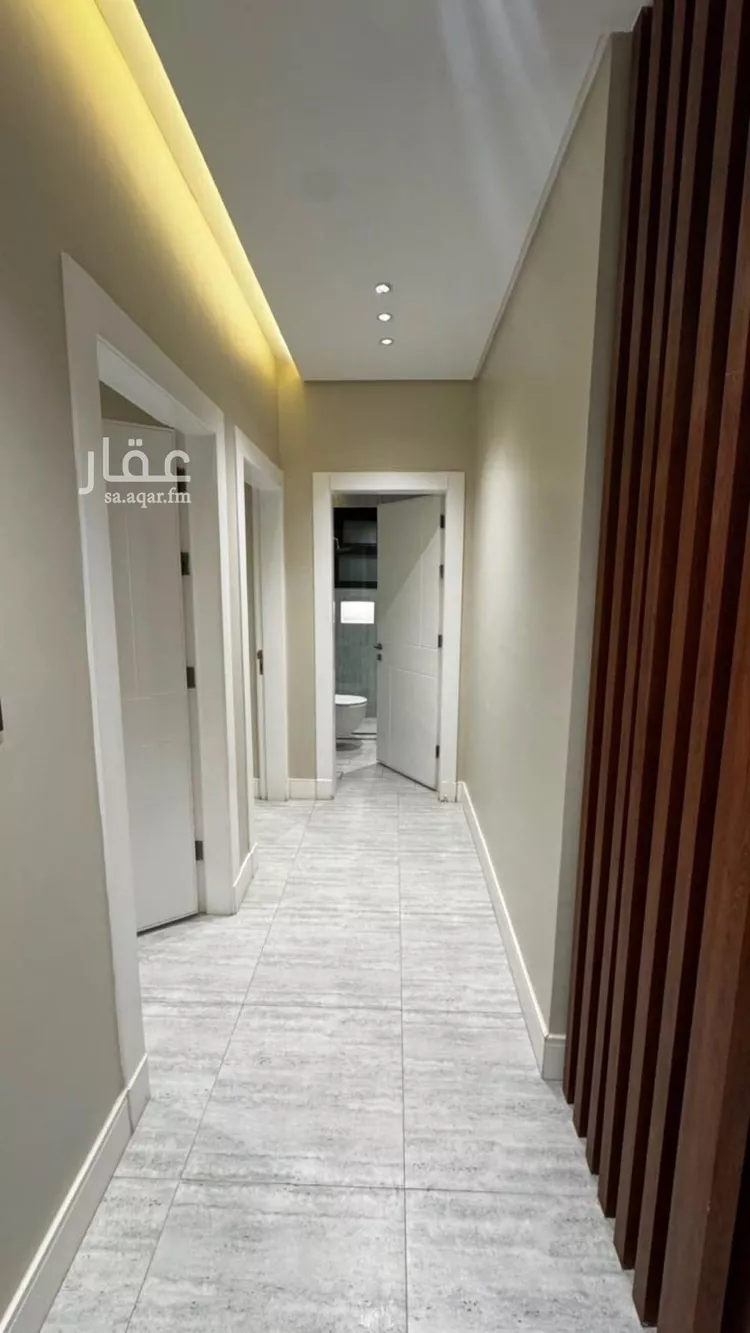 شقة للإيجار في شارع محمد بن عبدالعزيز الدغيثر, حي الملقا, مدينة الرياض, منطقة الرياض صورة 3