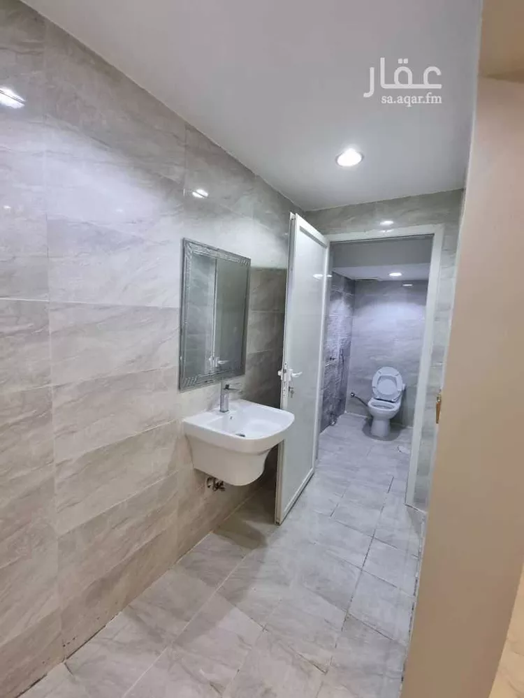 فيلا للبيع في شارع الراعي الكبلي, حي الصفاء, مدينة بيش, منطقة جازان صورة 5