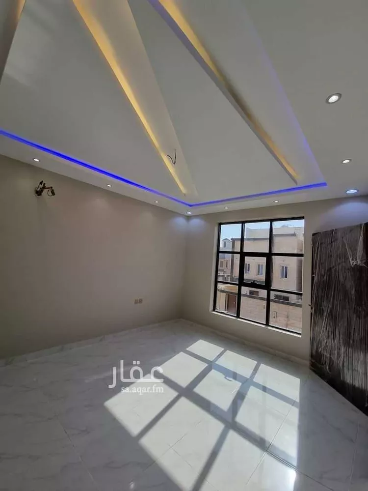 فيلا للبيع في شارع الراعي الكبلي, حي الصفاء, مدينة بيش, منطقة جازان صورة 3