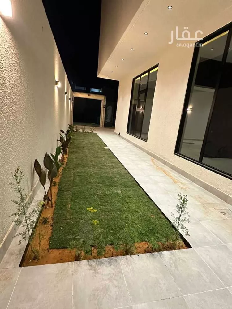 فيلا للبيع في شارع شريح الحجازي, حي الأمير سلطان بن عبدالعزيز, مدينة المجمعة, منطقة الرياض