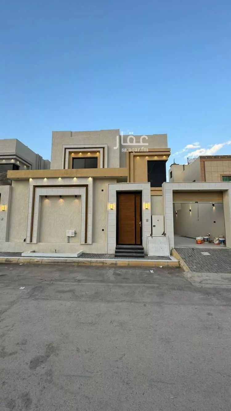 فيلا للبيع في شارع ابن حامد, حي الملك عبدالله, مدينة المجمعة, منطقة الرياض صورة 2