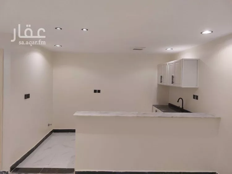 شقة للإيجار في شارع عبدالحميد أبي هيف, حي الورود, مدينة الرياض, منطقة الرياض صورة 2
