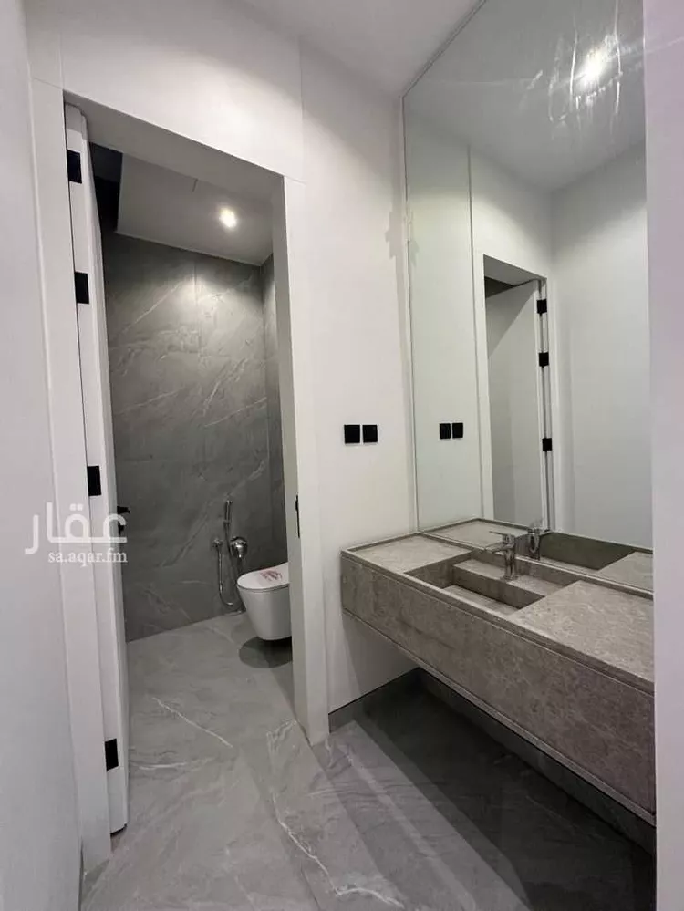 دور للبيع في شارع 2222, حي النرجس, مدينة الرياض, منطقة الرياض 8