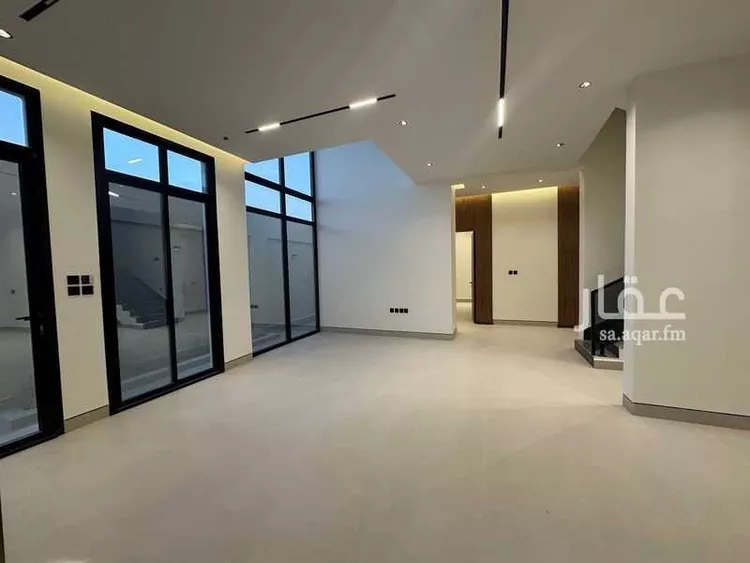 فيلا للبيع في شارع حافظ عبدالله الهندي, حي العارض, مدينة الرياض, منطقة الرياض صورة 5