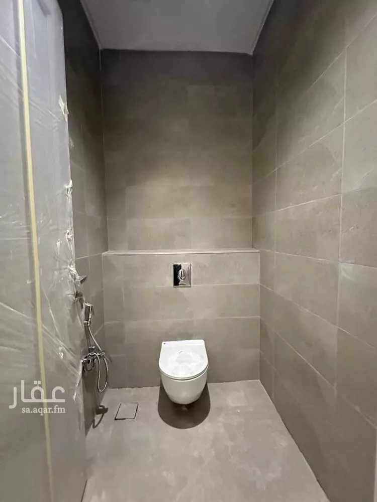 شقة للبيع في شارع الشيخ جابر الاحمد الصباح, حي اليرموك, مدينة الرياض, منطقة الرياض 6