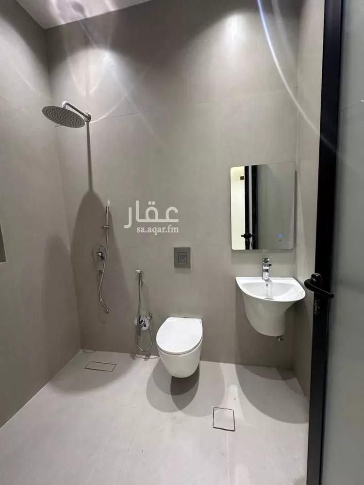 فيلا للبيع في شارع حافظ عبدالله الهندي, حي العارض, مدينة الرياض, منطقة الرياض 11