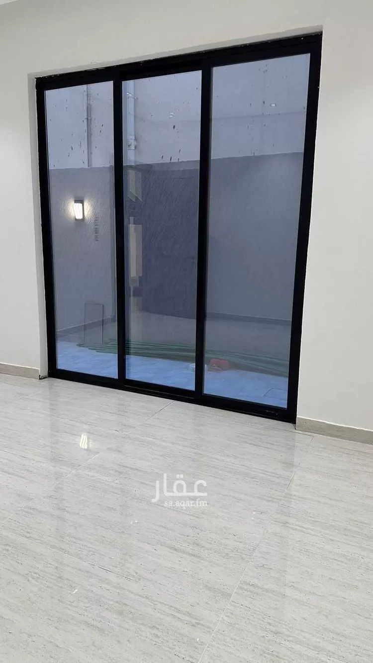 فيلا للبيع في شارع سعيد بن مقرن, حي ضاحية الملك فهد, مدينة الدمام, المنطقة الشرقية صورة 4