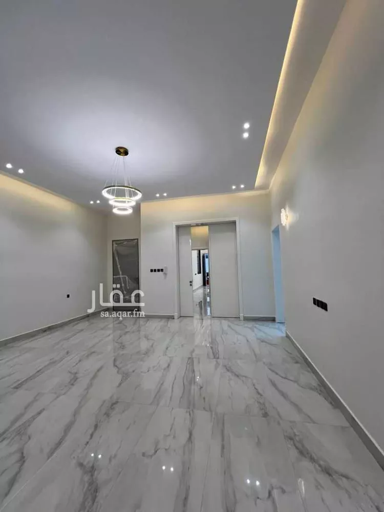 دور للبيع في شارع حرملة بن المنذر الكندي, حي بدر, مدينة الرياض, منطقة الرياض صورة 5