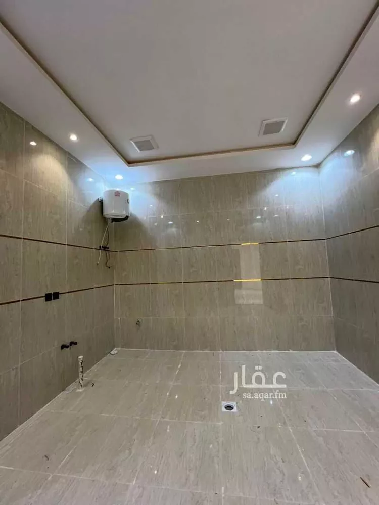 فيلا للبيع في شارع أبي عمر الجرمي, حي بدر, مدينة الرياض, منطقة الرياض 10
