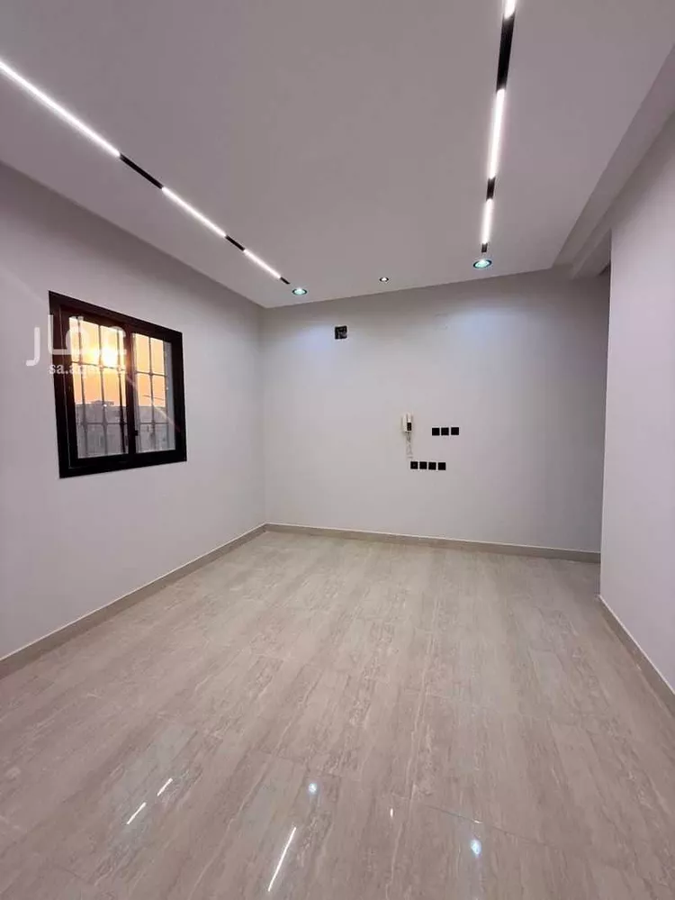 دور للبيع في شارع ابن صديق, حي طيبة, مدينة الرياض, منطقة الرياض 10