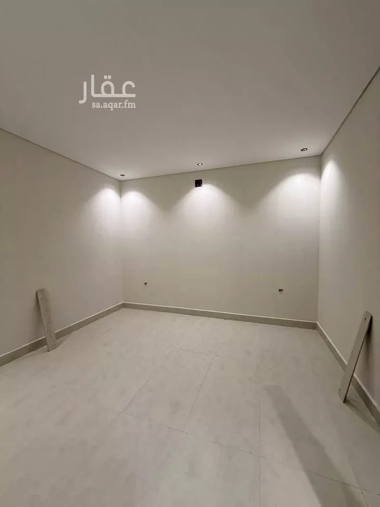 دور للبيع في شارع الشهاب المرحومي, حي عكاظ, مدينة الرياض, منطقة الرياض صورة 4