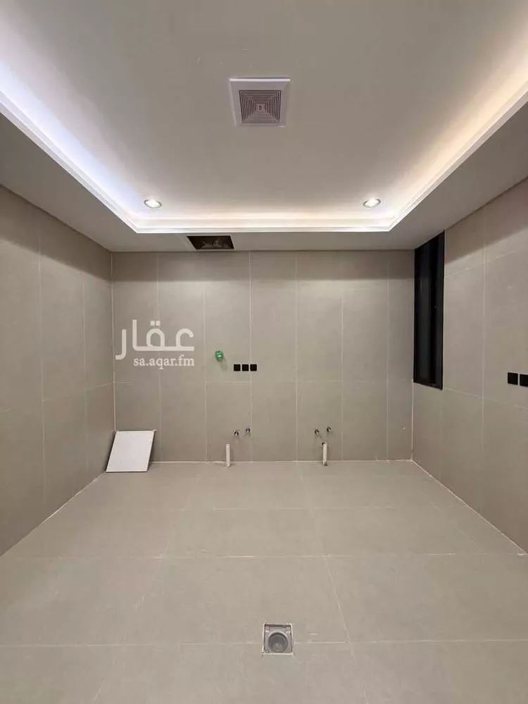 دور للبيع في شارع وادي ارثد, حي عكاظ, مدينة الرياض, منطقة الرياض صورة 5