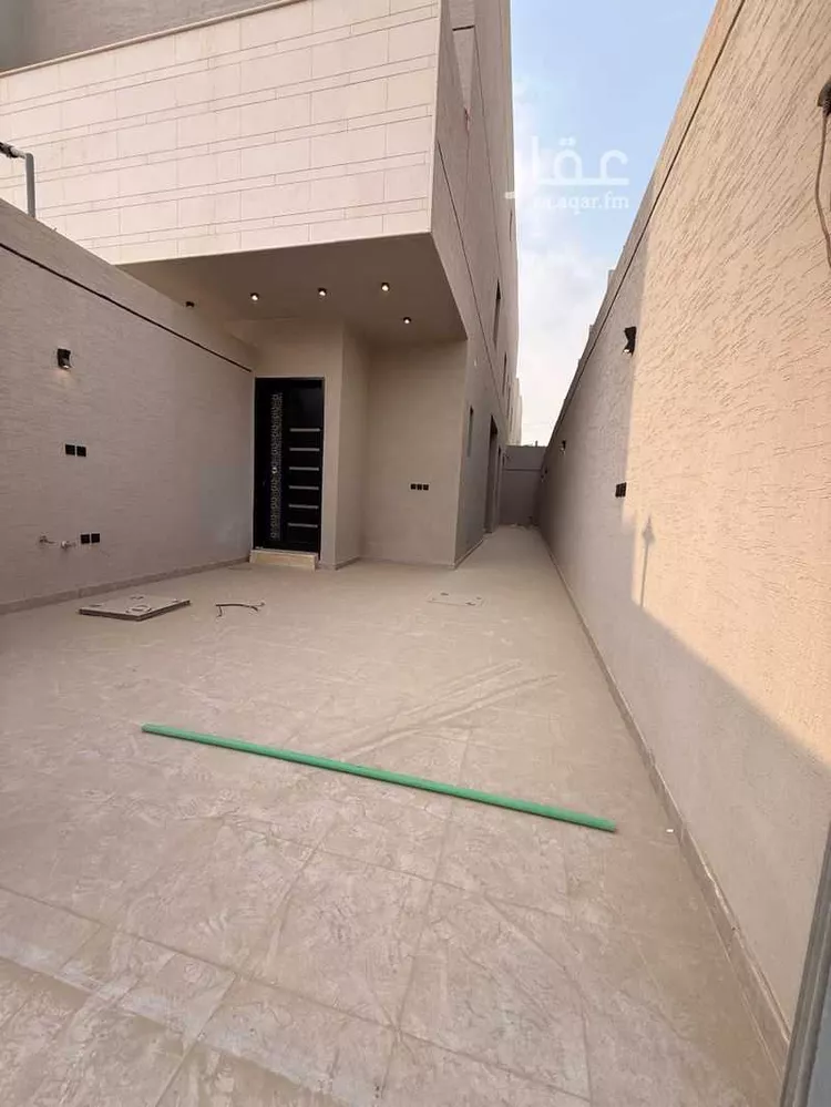 دور للبيع في شارع القاسم الديمرتي, حي بدر, مدينة الرياض, منطقة الرياض صورة 2