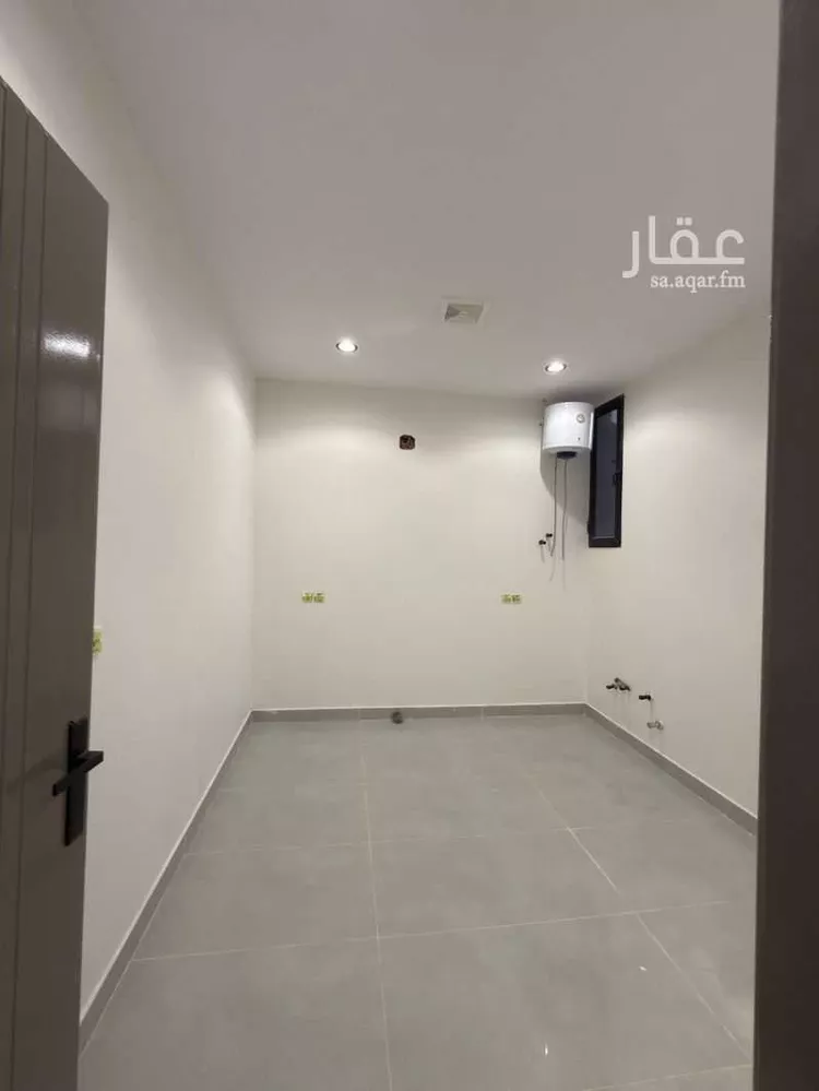 دور للبيع في حي بدر, مدينة الرياض, منطقة الرياض 10
