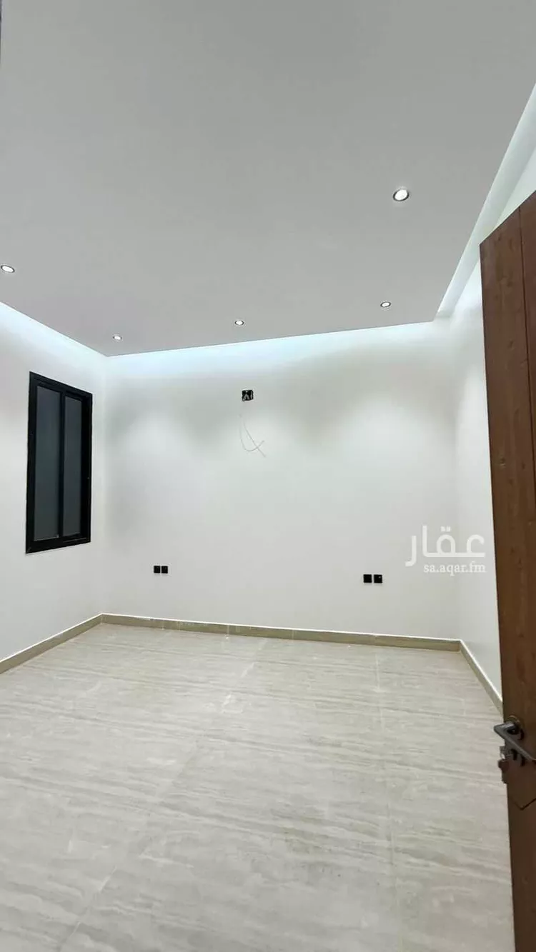 دور للبيع في شارع عبدالعزيز بن عبدالملك, حي بدر, مدينة الرياض, منطقة الرياض 6