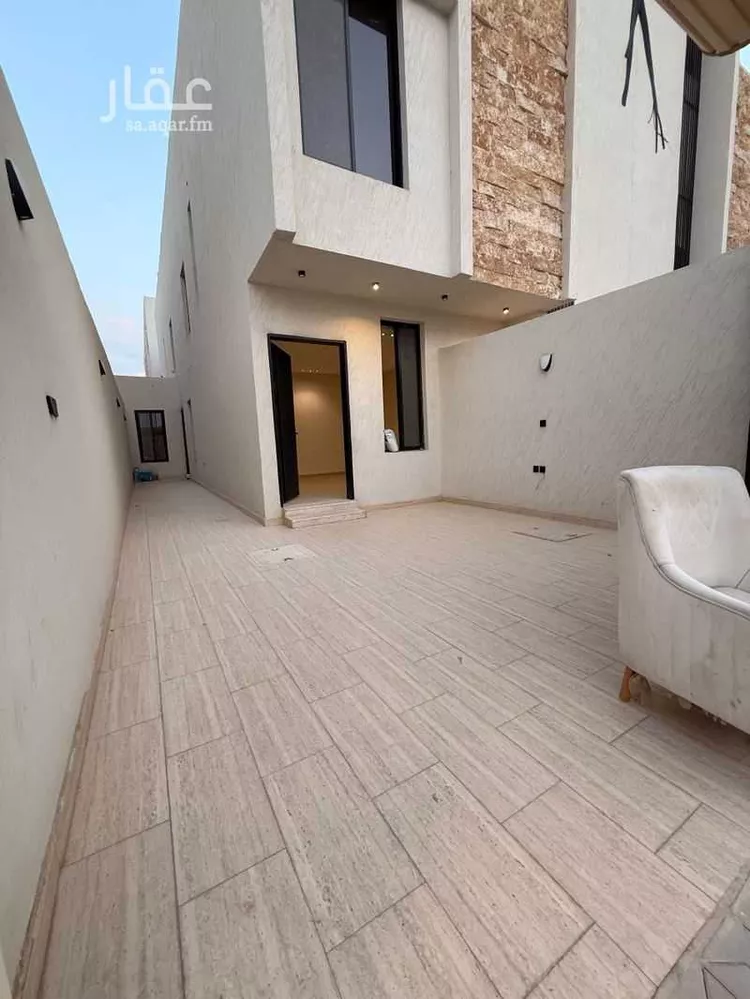 دور للبيع في حي بدر, مدينة الرياض, منطقة الرياض 9