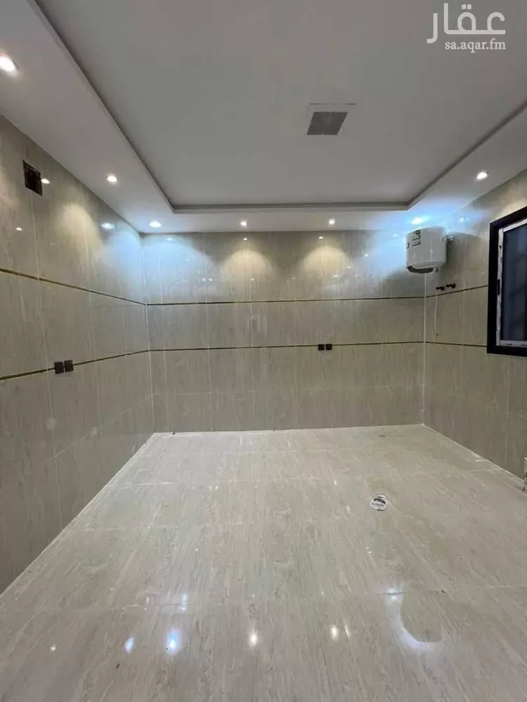 دور للبيع في شارع الظهيران, حي بدر, مدينة الرياض, منطقة الرياض صورة 4