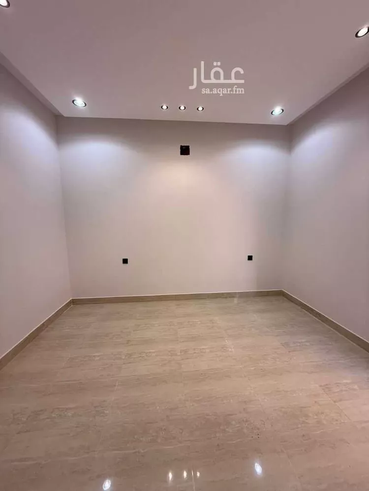 دور للبيع في شارع ابن صديق, حي طيبة, مدينة الرياض, منطقة الرياض 15