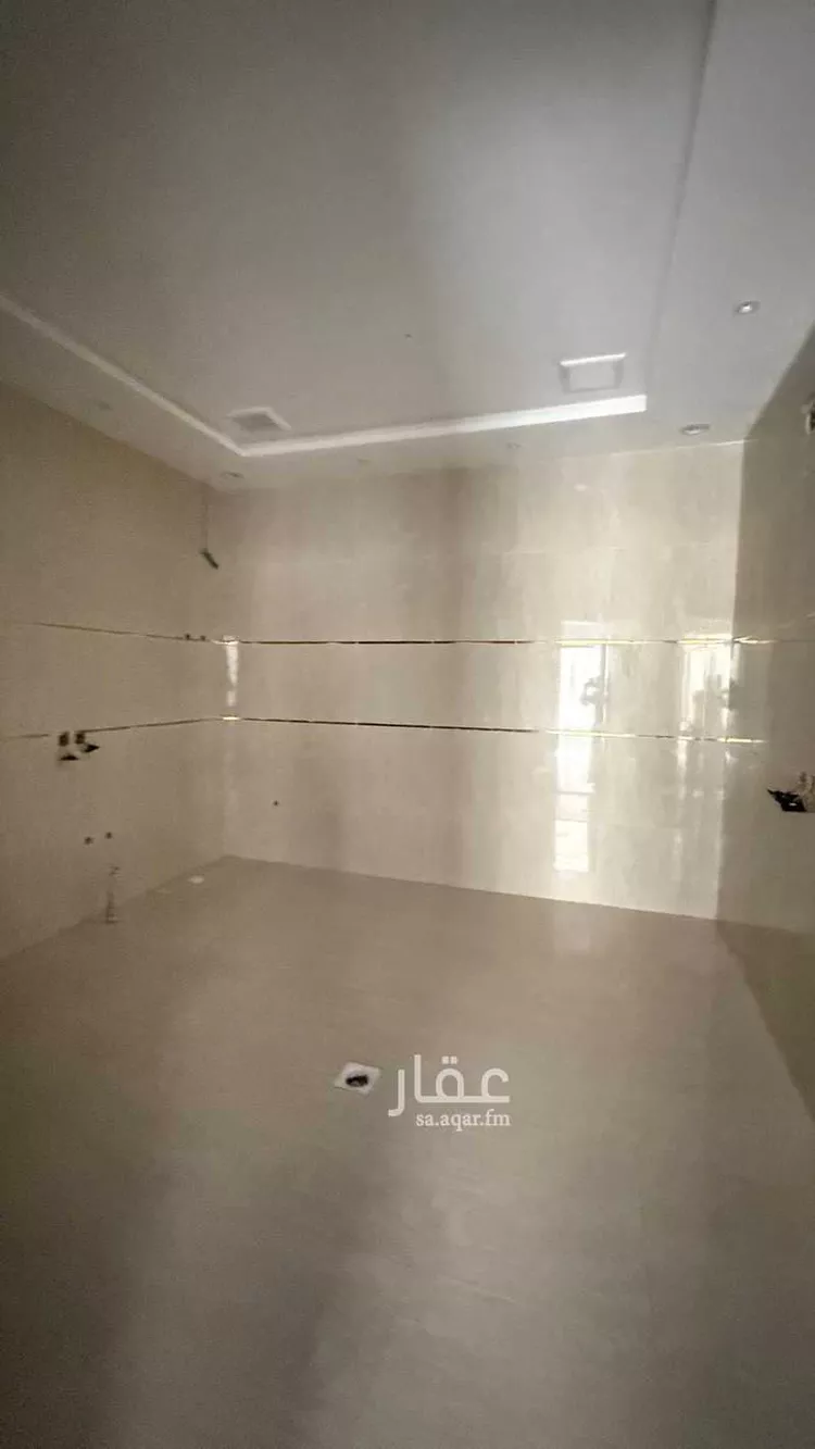 دور للبيع في شارع عبدالله السديس, حي بدر, مدينة الرياض, منطقة الرياض صورة 3