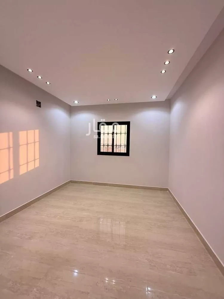 دور للبيع في شارع ابن صديق, حي طيبة, مدينة الرياض, منطقة الرياض 12