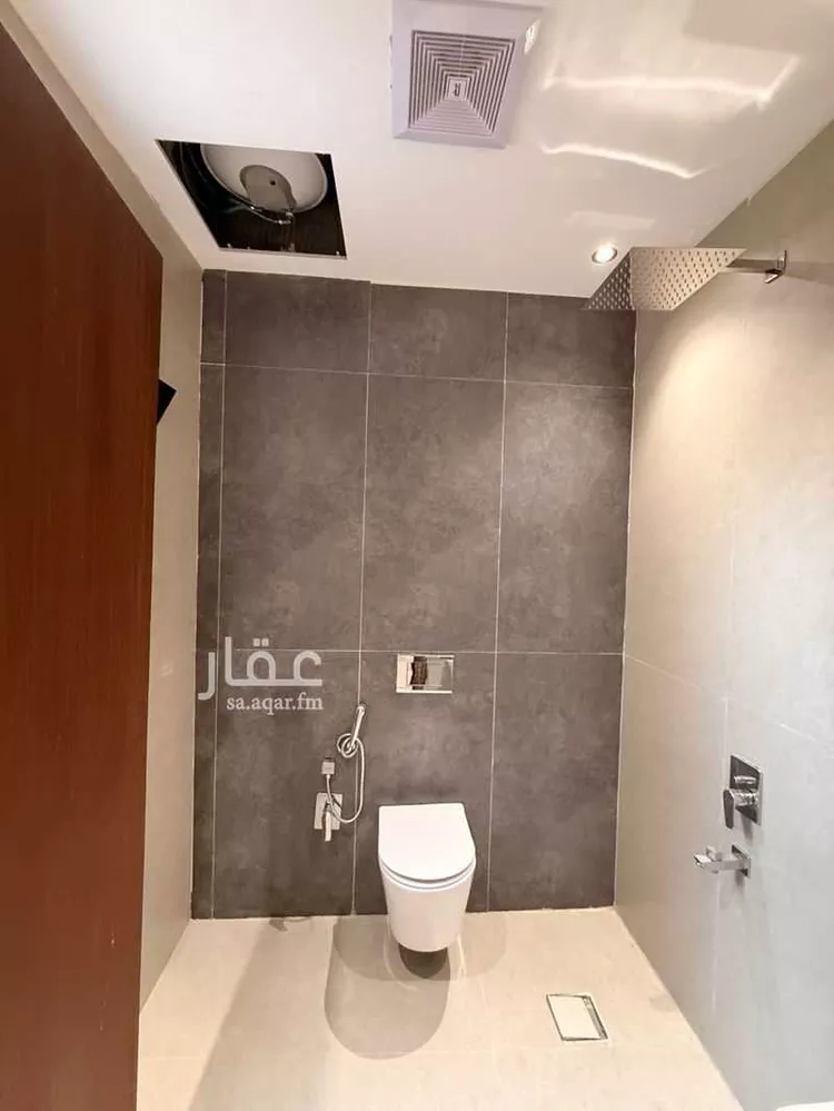 شقة للبيع في شارع ابن مخلوف, حي عكاظ, مدينة الرياض, منطقة الرياض 6