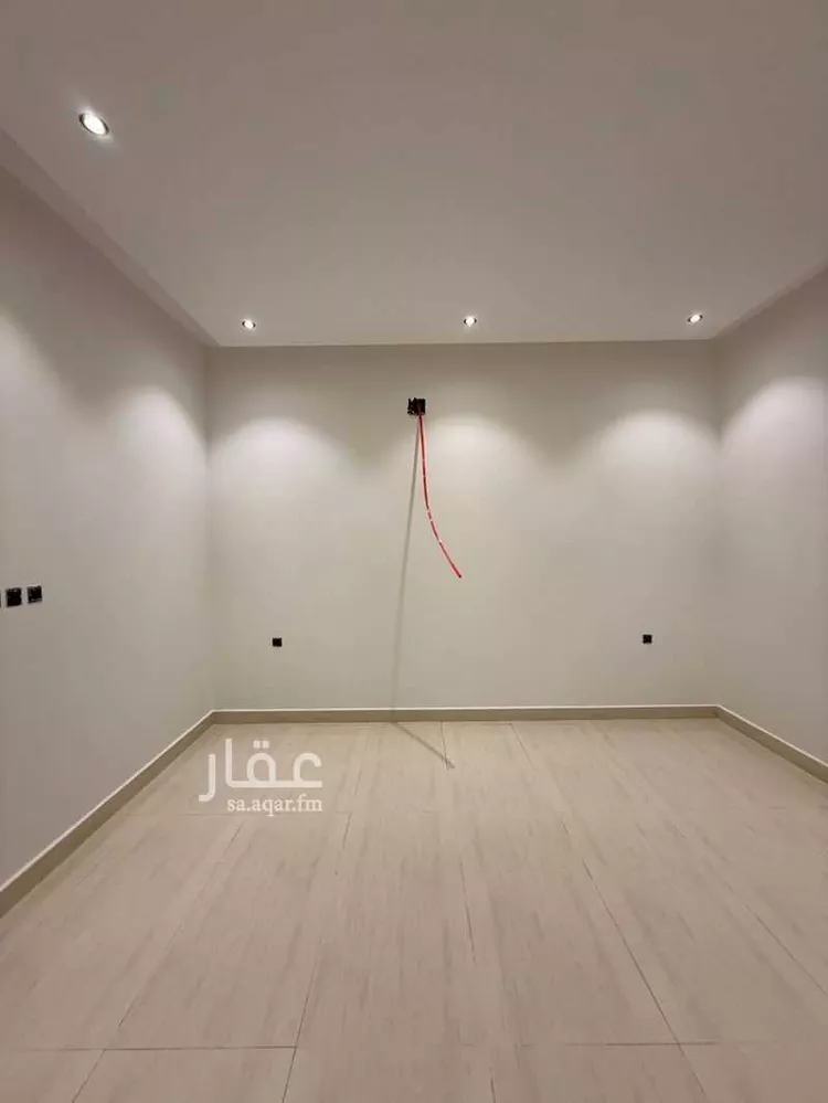 فيلا للبيع في شارع النمور, حي عكاظ, مدينة الرياض, منطقة الرياض 7